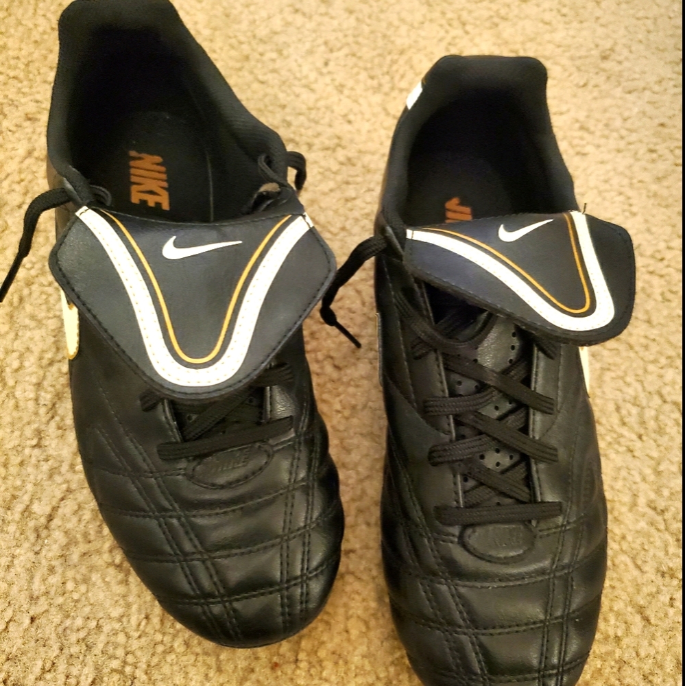 Nike Kids Soccer Cleats